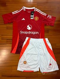 Kit 24/25 Manchester United