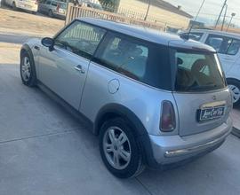 Mini Mini 1.4 tdi One D de luxe adatta a neopatent