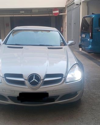 Stupenda Mercedes-Benz SLK 200 Kompressor R171