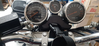 Suzuki GSF Bandit 1200 iscritta ASI