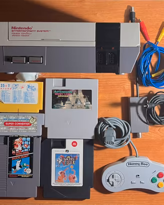 Nintendo NES PAL Spagnola + Giochi e Controller