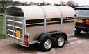 rimorchio-trasporto-bestiame-250-x-150-1700-kg-