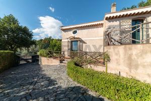 Cascina/Casale - Piedimonte Etneo