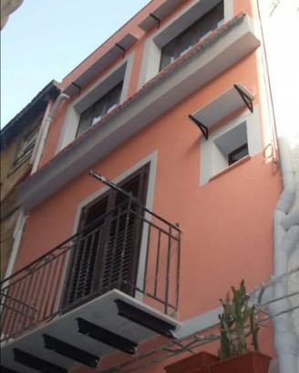 Appartemento indipendente con terrazzino