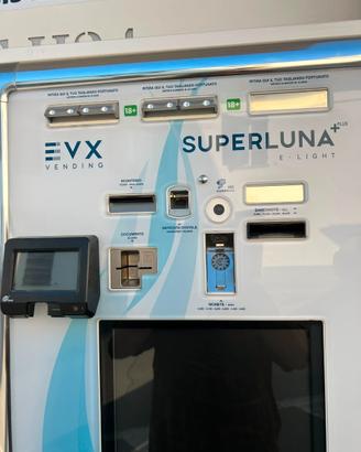 Distributore EVX SuperLuna + frigo snack/drink