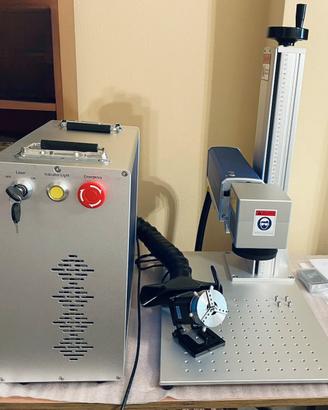 Laser Fibra Marcatore 50w + Rotativo