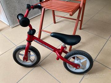 Bicicletta senza pedali marca Chicco