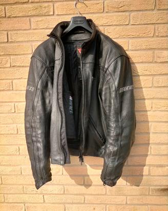 Giacca e pantaloni Dainese