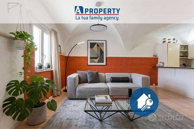 Loft / Open Space di 140 m² con 3 locali e box aut