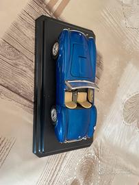 Modellino Ford AC Cobra 427