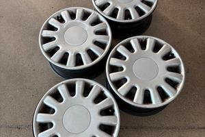 Cerchi Ford 16 pollici