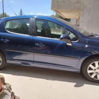 PEUGEOT 207 1.4 HDi 70CV 5p. X-Line - Neopatentati
