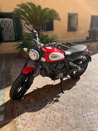 Ducati Scrambler Icon Red 800 my2015