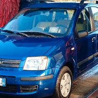 Fiat Panda con Clima e Schermo Touch 