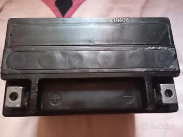 batteria x scooter o moto 