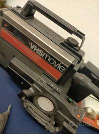 RASOIO ELETTRICO E VIDEOCAMERA "VINTAGE"