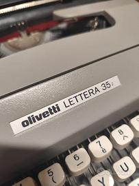 OLIVETTI LETTERA 35 Macchina da scrivere con borsa