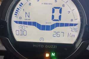 Moto guzzi v7 stone 850