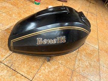 Serbatoio e ricambi benelli 354 sport