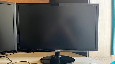 Monitor Samsung FullHD - 24 pollici - 1ms