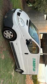 Renault trafic 2.0 tdi