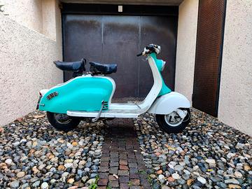 Lambretta Innocenti 150 LD 1957, targa originale