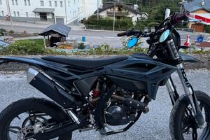 Moto beta 125 rr 4t special edition