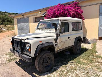 Land Rover 90 HTC