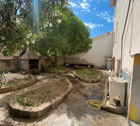 Appartamento con cortile e garage a Sa Rocca Tunda