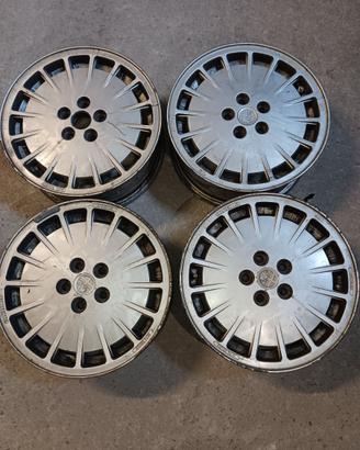 4 cerchi in lega Alfa Romeo 164 e 147 speedline