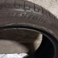 Pneumatici marca Bridgestone 235/45R19