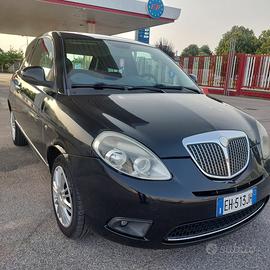 Lancia Ypsilon 1.3 diesel