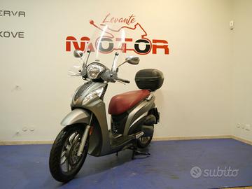 Kymco People 150i