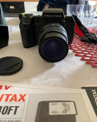 Macchina fotografica pentax SF7