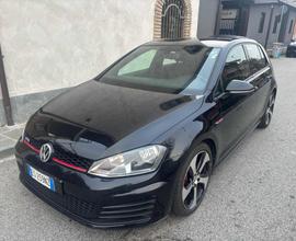 VOLKSWAGEN Golf GTI 2.0 TSI 5p. PERFORMANCE