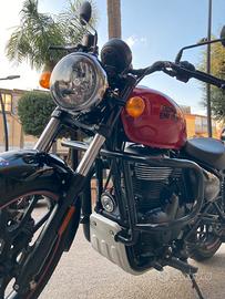 Royal Enfield Meteor 350 fireball red