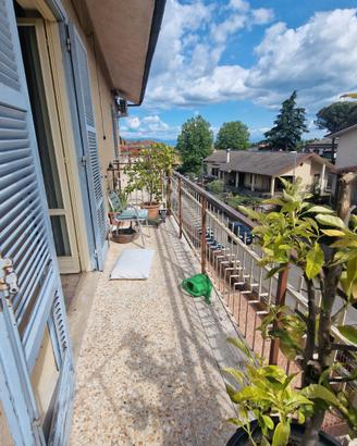 Casa con garage e 45 mq di terrazzi residenziale