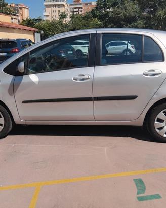 TOYOTA YARIS 1.0 SOL CLIMA RADIO
