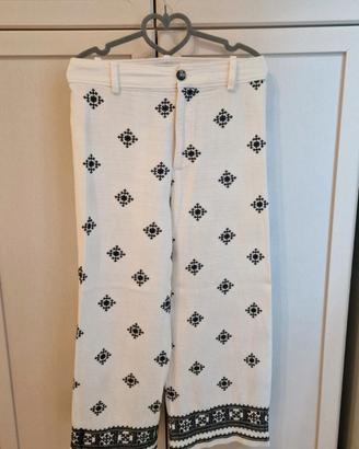 Pantaloni Zara ricamati taglia M