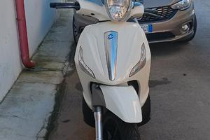 Piaggio Beverly 350 - 2017