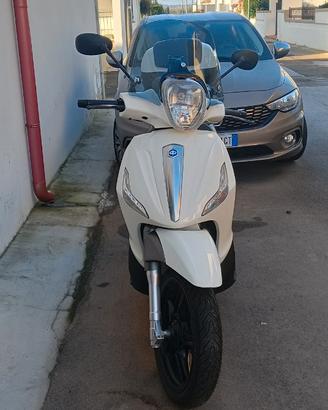 Piaggio Beverly 350 - 2017