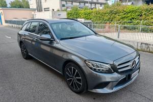 Mercedes-benz C 220 C220 4X4 PREMIUM UNIPROPRIETAR