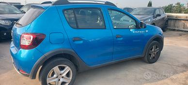 Dacia Sandero 0.9 TCe 12V T-GPL 90 Start&Stop SS L