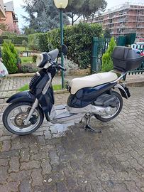 Scarabeo aprilia 200