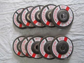 Lotto dischi abrasivi lamellari .