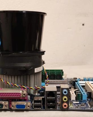 Scheda madre Gigabyte GA-G41M-Combo (micro atx)