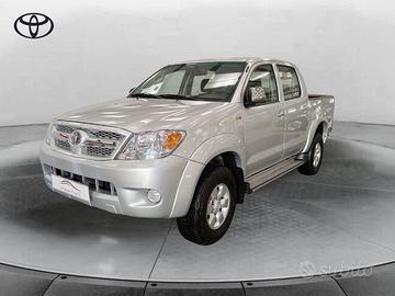 Toyota Hilux 2.5 D-4D 4WD 4p. Double Cab DLX