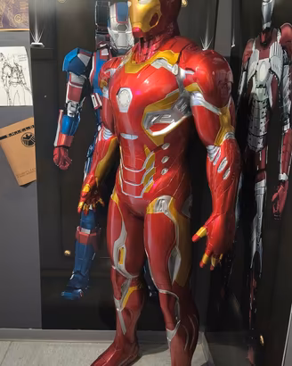 IRON MAN MARK 43 – STATUA A GRANDEZZA NATURALE 1:1
