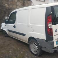 FIAT DOBLO' (SOLO RICAMBI)