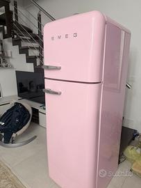 Iconico Smeg Rosa come nuovo